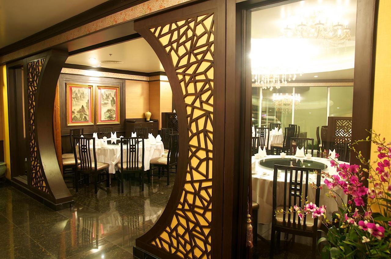 Jolly Suites&Spa Petkasem Haōhng Khēm Eksteriør billede