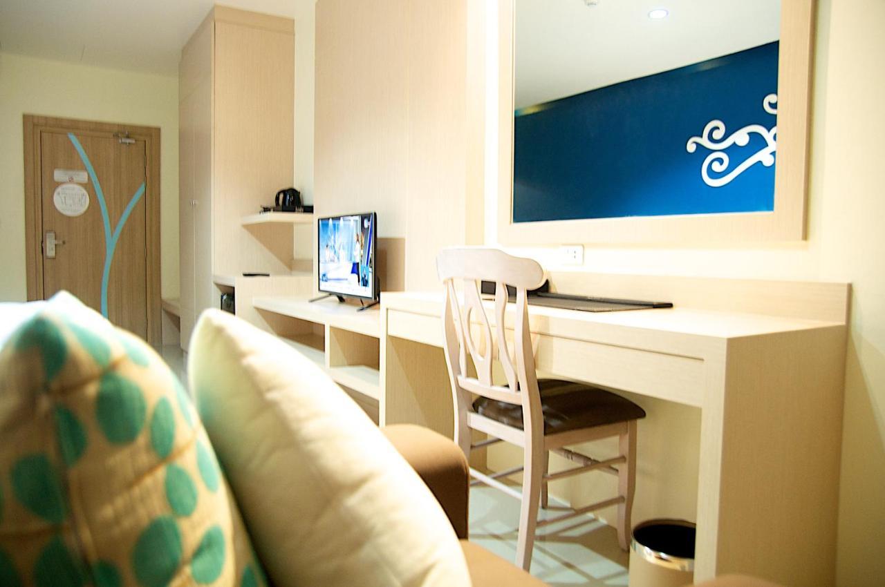 Jolly Suites&Spa Petkasem Haōhng Khēm Eksteriør billede