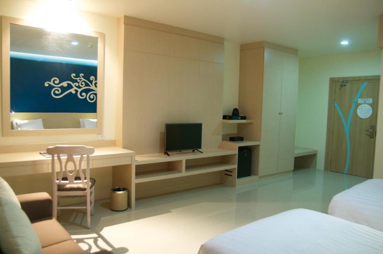 Jolly Suites&Spa Petkasem Haōhng Khēm Eksteriør billede