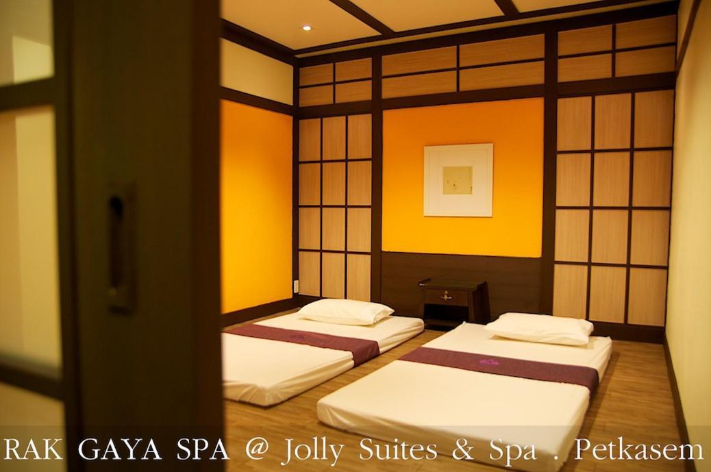 Jolly Suites&Spa Petkasem Haōhng Khēm Eksteriør billede
